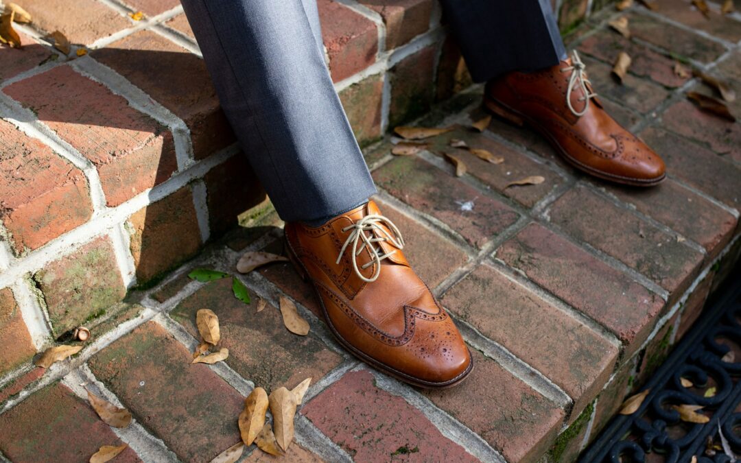 Oxfords vs Brogues : Deux Styles Classiques au Banc d’Essai